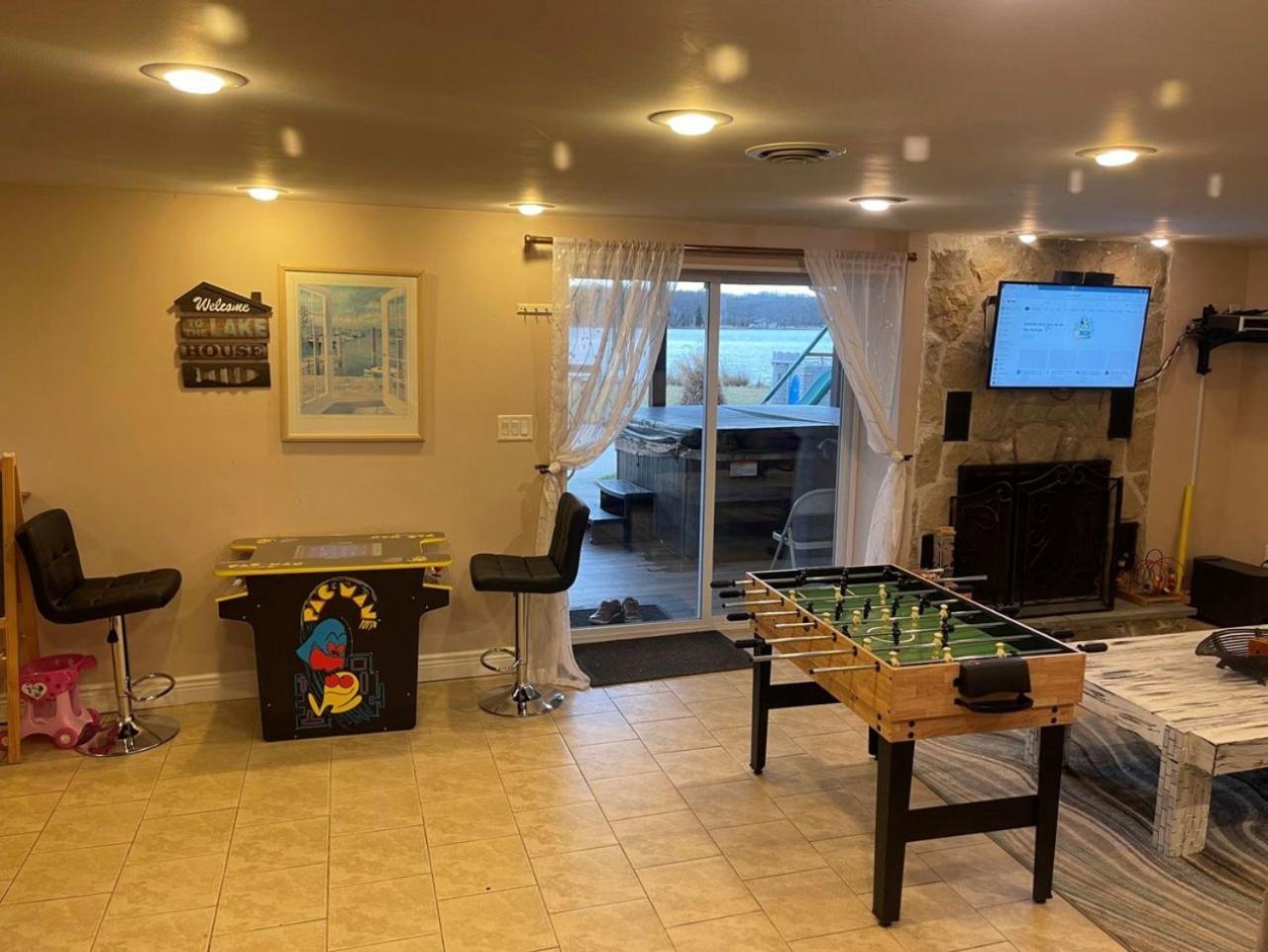 Pocono Summit Hideaway - Lakehouse/Spa/Dock/ מראה חיצוני תמונה